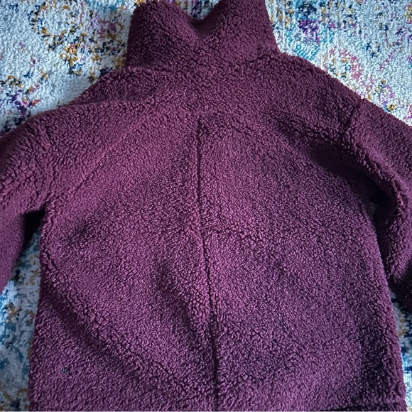 LULULEMON Sherpa Jacket - Wine - Picture 3 of 3